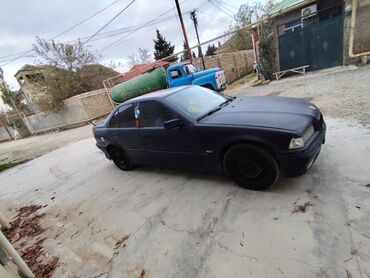 BMW: BMW 316: 1.6 l | 1995 il Sedan — 2