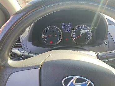 byd e6: Hyundai Accent: 2019 г., 1.4 л, Автомат, Бензин, Седан — 7