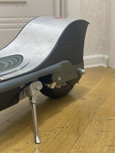 Elektrikli samokatlar: Razor elektrikli skuter tecili satilir ! real aliciya endrim olunacaq -da lalafo.az — 10 Elektrikli samokatlar: Razor elektrikli skuter tecili satilir ! real aliciya endrim olunacaq — 10