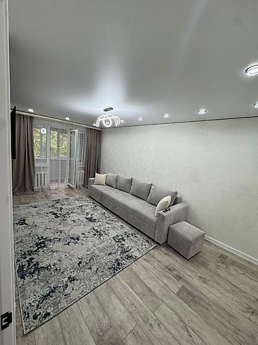микрорайон: 2 комнаты, 47 м², 11 мкр 104 серия, 4 этаж, Свежий ремонт — 9