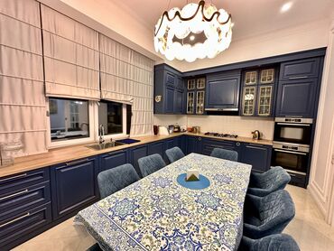 киргизия дом: 250 м², 6 комнат, Свежий ремонт С мебелью, Кухонная мебель