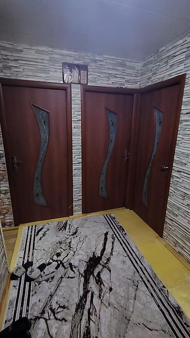 Mənzillər: Bakı, Sahil qəsəbəsi, 4 otaqlı, Köhnə tikili, 81 kv. m — 2