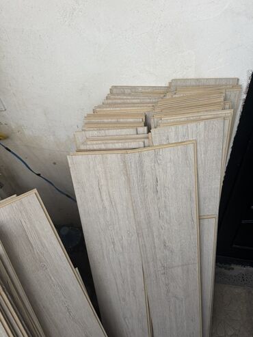 Laminat: Laminat, Sinif - 32, 8 mm