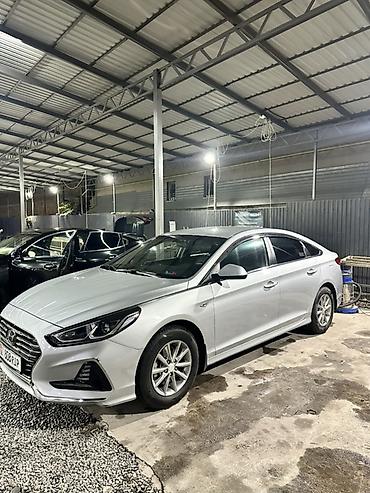 купить santa fe: Hyundai Sonata: 2019 г., 2 л, Автомат, Газ, Седан — 2