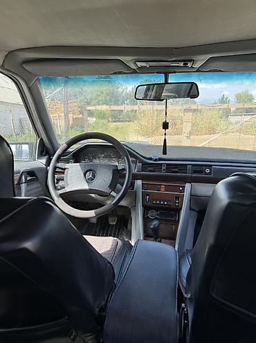 124 e500: Mercedes-Benz W124: 1990 г., 2.3 л, Механика, Бензин, Седан — 5