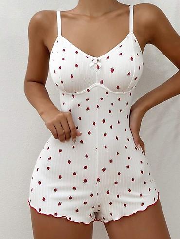 sat versace: Ženski jednodijelni pajama/romper za spavanje - Boja: bela sa printom — 1