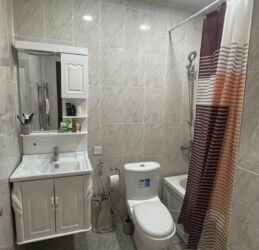 суточные квартиры в баку: İnşaatçılar Metrosu Yaxınlığında Yerləşən Mənzil Kirayə Verilir Qaz Su