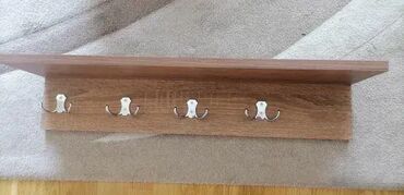 Ostali nameštaj: 🪑 Čiviluk – Praktičan dodatak za vaš dom! ✔ Materijal: Univer — 2