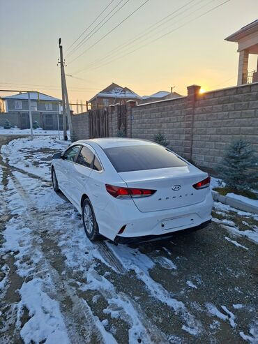 Hyundai: Hyundai Sonata: 2019 г., 2 л, Типтроник, Газ, Седан — 3