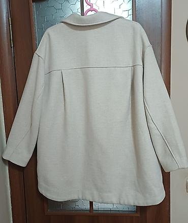 натуральные шубы: Женское полу пальто H&M, модель в стиле oversize. Размер (L-XL — 4