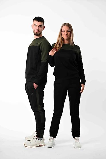 Gornji i donji deo: 3400 na komad
3000 na seriju
Muske M L XL XXL

🔴 — 4