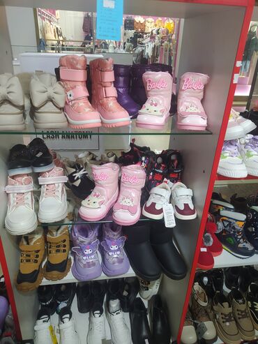 Верхняя одежда: Новое большое поступление 24.11.2025 ТЦ Vesna — 13