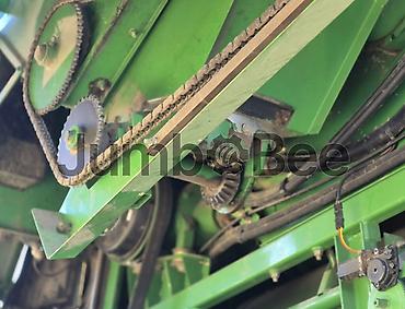 измельчители: John Deere 9750 STS — Комбайн, 2001 г. Б/У | Доставка по всему миру — 6
