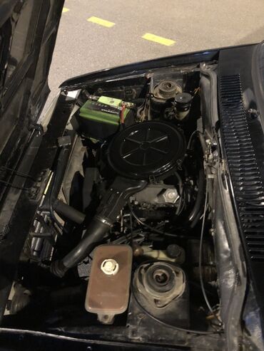 VAZ (LADA): Model: Sedanik kuzovlu kompakt sedan Rəng: Qara Qapı sayı: 4 Oturacaq — 12