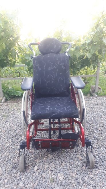 инвалидную коляску: Инвалидная кресло коляска ортопедическая, в отличном состоянии