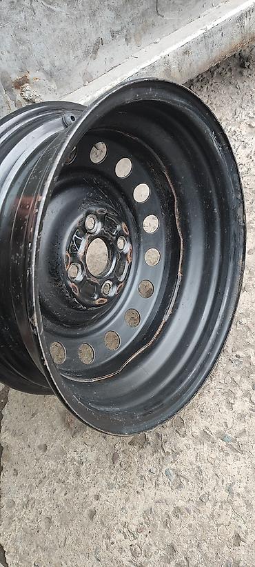 15: Железные Диски R 15 Toyota, 1 шт, отверстий - 4, Б/у — 4