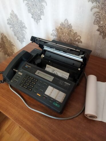 Printerlər: Stasionar faks.PANASONİC .Yeni kimidir.Yaxşı vəziyyətdədir.Ünvandan — 6