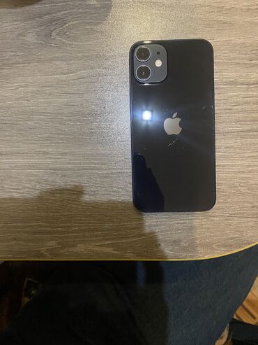 iphone 12 mini 128: IPhone 12 mini, 128 GB, Qara, Face ID, Simsiz şarj