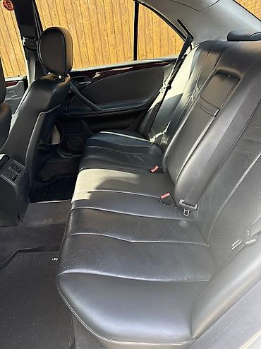 byd e2 2024: Mercedes-Benz E-Class: 2000 г., 2.7 л, Дизель, Седан — 8