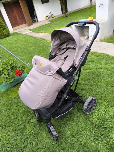 kolica 3 u 1 akcija: 2u1 kolica za bebe, od rođenja do 15kg težine. •Podesiva Tenda • Više