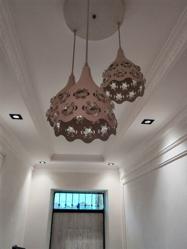 Güzgülər: Çılçıraq, 3 lampa, Metal