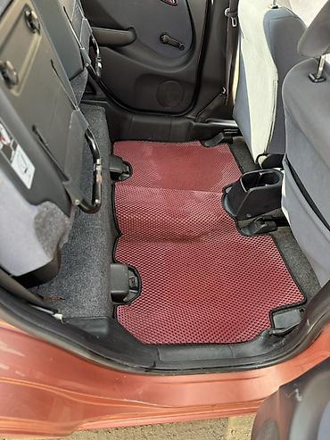 Honda: Honda Jazz: 2005 г., 1.4 л, Вариатор, Бензин, Хэтчбэк — 9