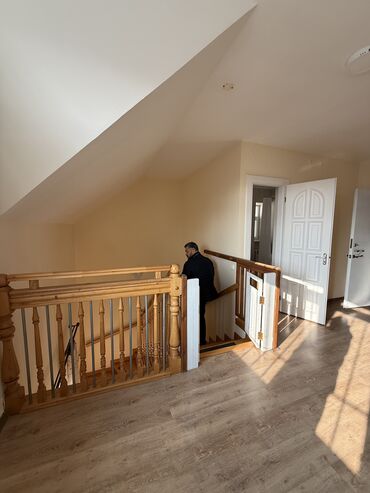 Долгосрочная аренда домов: 180 м², 8 комнат, Амбарная, Бассейн, Бронированные двери — 17