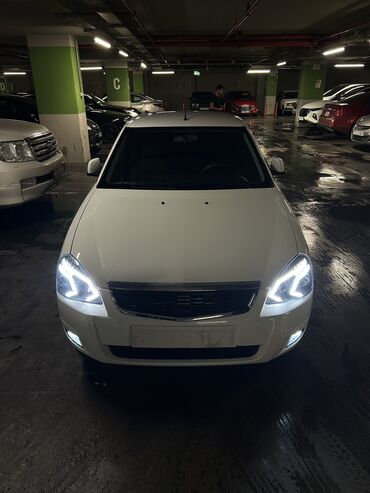 masin vaz: VAZ (LADA) Priora: 1.6 l | 2018 il | 87000 km Sedan