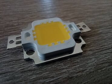 Ostala elektronika: Led Dioda Reflektor 9-12v Dc 10w na Drajver — 1