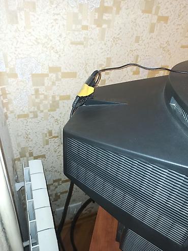 ТВ и видео: Televizor2pult birgə satılır,200ə qədər kanal tutan aparatı var — 2