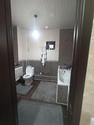 Продажа коттеджей и домов: 5 и более комнат, 180 м², 7 соток, Бишкек, Арча-Бешик ж/м Риэлтор — 11
