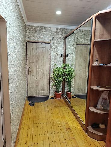Mənzillər: 9/5 orta blok 3 otaq əşyalı 155.000 orta təmir Maşaallah marketin — 4