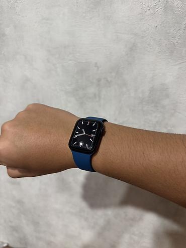 Модель: SE 2 Память: 32 GB АКБ: 99% Цвет: Midnight Состояние: 7.5/10