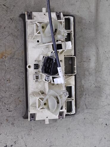 Блоки климат контроля: Блок климат контроля Land Rover 2000 г., Б/у, Оригинал, Германия — 9