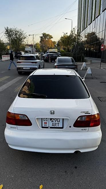 Honda: Honda Civic: 1999 г., 1.6 л, Автомат, Бензин, Седан — 2