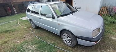 Volkswagen Golf Variant: 1999 г., 1.8 л, Механика, Бензин, Универсал