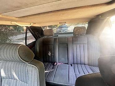 niva kuza: Mercedes-Benz E-Class W124 sedan - Korpus: 4 qapılı sedan, qara rəng — 7
