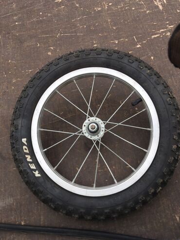 Велозапчасти: Продаются колесо в сборе готовый 14Х2.125 Накаченные, просто поставить