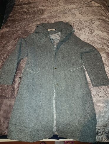 cins pencekler 2022: Palto, Chanel, 2XL, rəng - Boz lalafo.az -da cins pencekler 2022: Palto, Chanel, 2XL, rəng - Boz