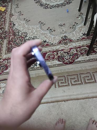 Digər mobil telefonlar: Məhsul: Smartfon (bənövşəyi rəng) Xüsusiyyətlər: - Korpus: düz — 1