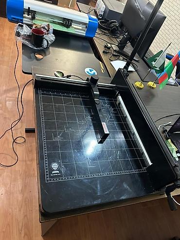 qaycı: Kağız kəsmə aparatı və vinil plotter dəsti Poliqrafiya, reklam, ofis — 1