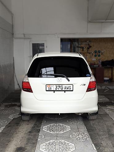 Honda: Honda Fit: 2003 г., 1.3 л, Вариатор, Бензин, Хэтчбэк — 4