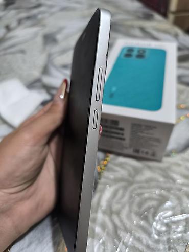 philips xenium 9@9s: Honor X8c, 256 GB, rəng - Ağ, Barmaq izi — 8