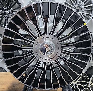 Литые Диски R 18 Mercedes-Benz, Комплект, отверстий - 5, Новый