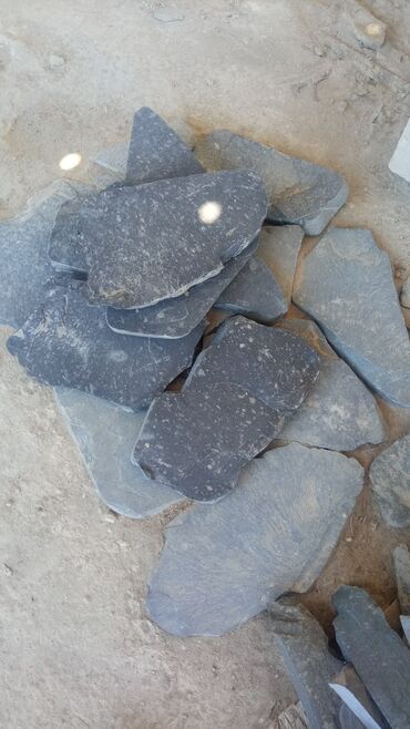 Dekorativ daşlar: Təbii daşlar -da lalafo.az — 9 Dekorativ daşlar: Təbii daşlar — 9