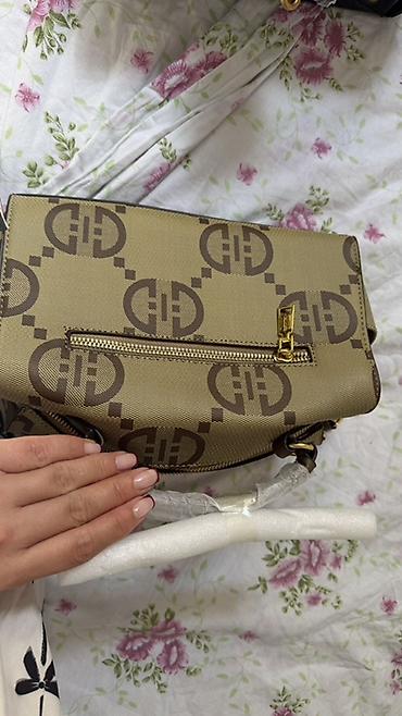 барсетки босс: Сумка через плечо U.S. Polo Assn. + бейсболка MONCRIEF Сумка: - — 10