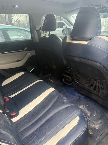 Geely: Geely Monjaro: 2023 г., 1.5 л, Автомат, Гибрид, Кроссовер — 4