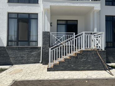 Продажа квартир: 2 комнаты, 47 м², 1 этаж, Евроремонт