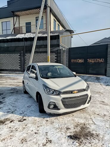 машина солярис: Chevrolet Spark: 2016 г., 1 л, Автомат, Бензин, Седан