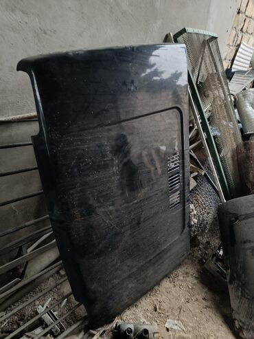 Digər avtomobil ehtiyat hissələri: Avtomobil ehtiyat hissələri – müxtəlif detallar - Kuzov detalları — 8